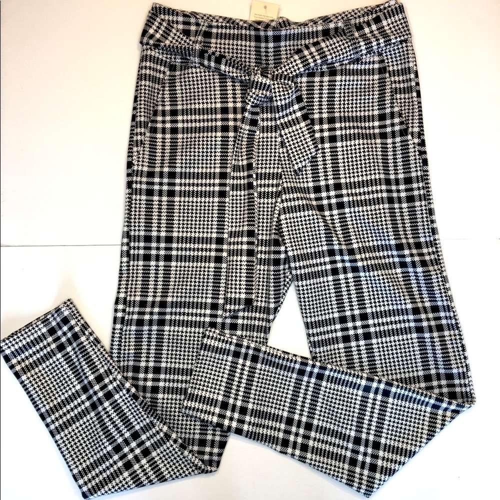 A La Tzarina Plaid  Pants, Straight Leg, Medium, New With Tags, Matching Belt